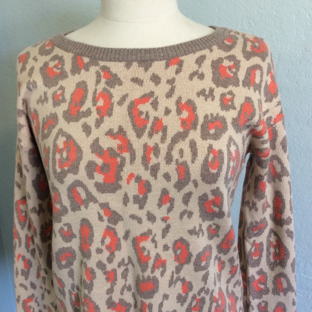 MAISON JULES leopard sweater Women Size Small NWOT